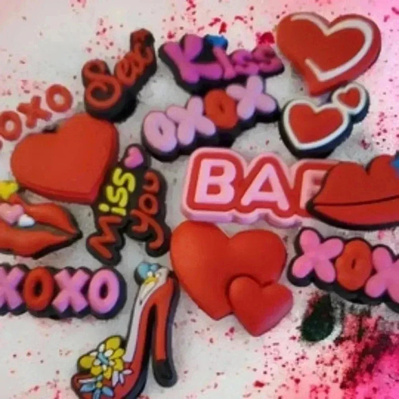 Accessories - Love Croc Charms